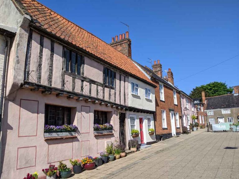 A boating holiday on the Norfolk Broads Chimptrips